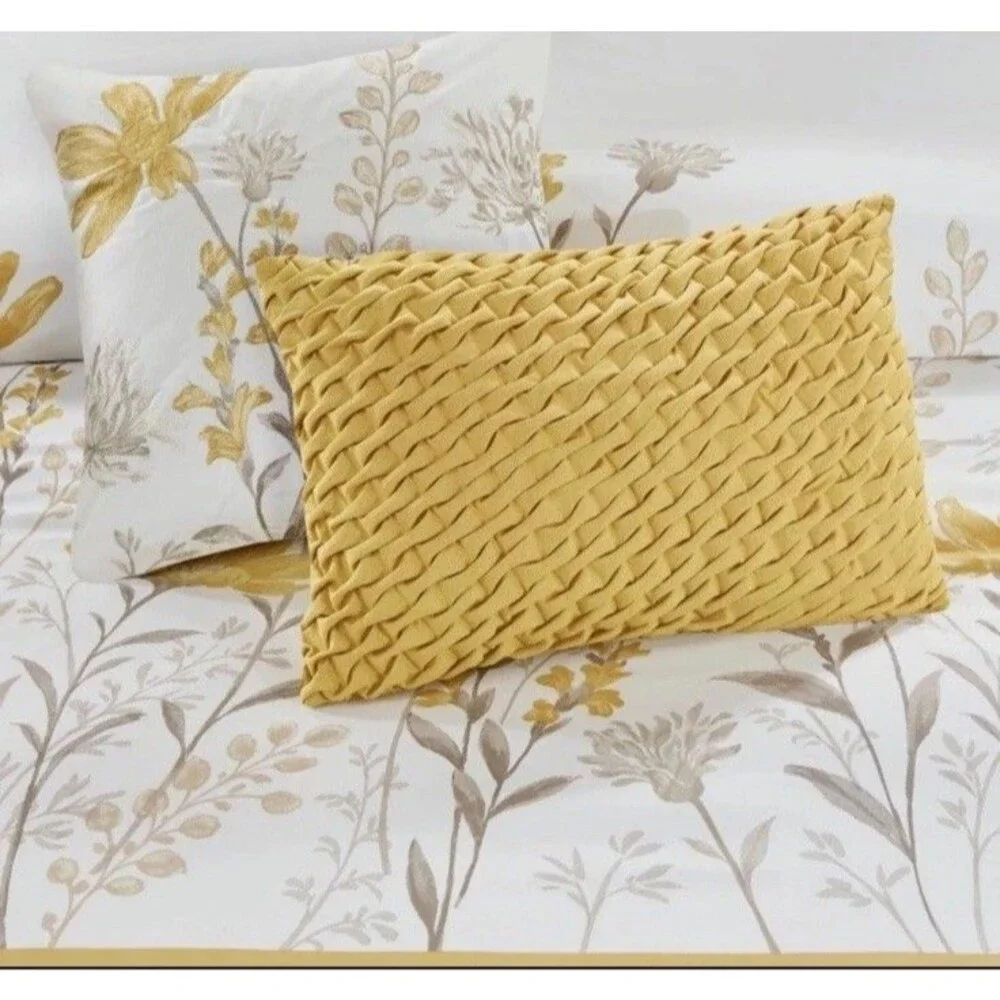 5 Pieces FULL/QUEEN Harbor House Meadow 5 Piece Cotton Comforter Set